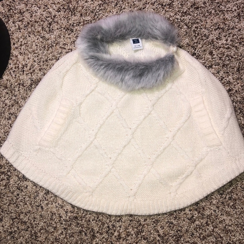 Janie and Jack Cape ( Faux Fur ) 6-12 Months